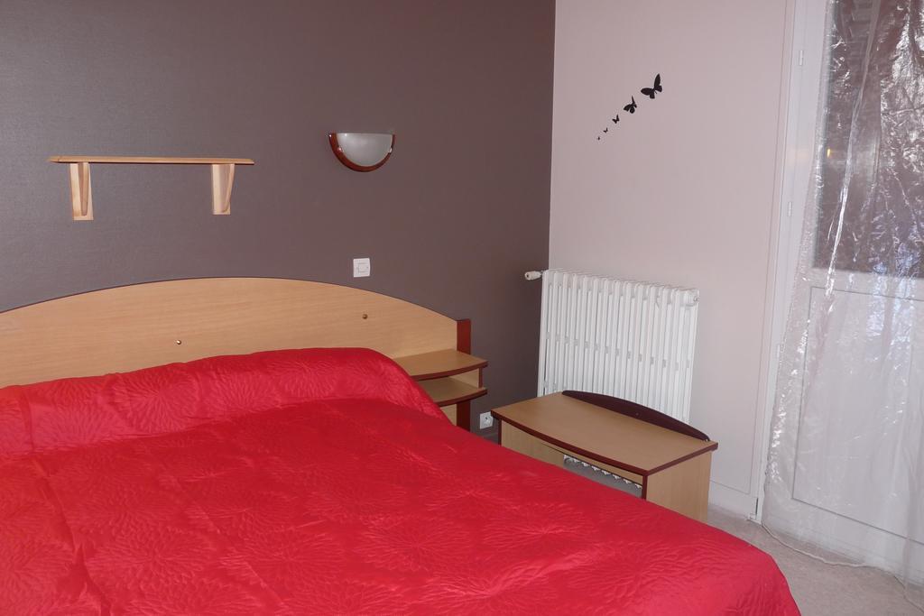 Les Chambres De La Gare Noyers-sur-Cher Room photo
